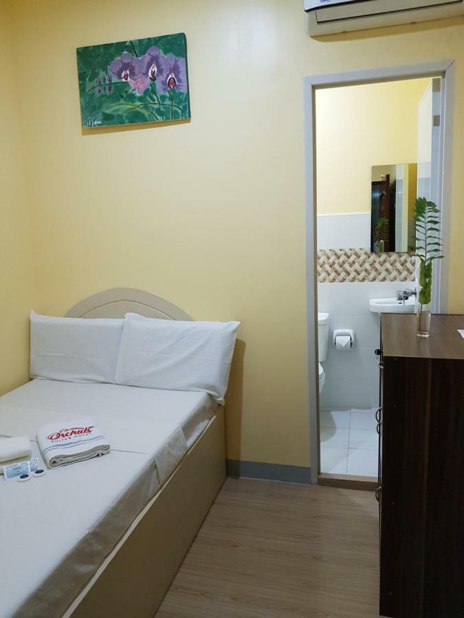B&S Orchids suites hotel Dipolog City Exterior foto