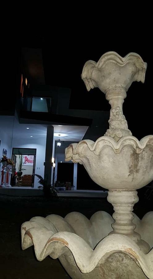 B&S Orchids suites hotel Dipolog City Exterior foto